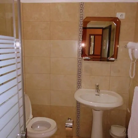 Szálloda Viktoria Tirana 3*