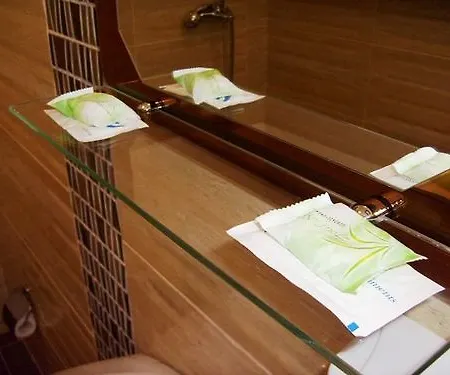 Viktoria Mjull-Bathore