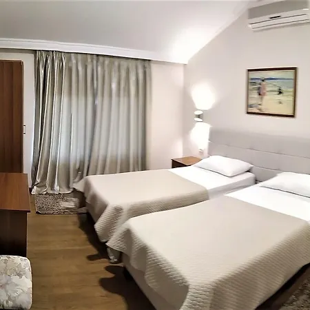 Hotel Viktoria Tirana Mjull-Bathore